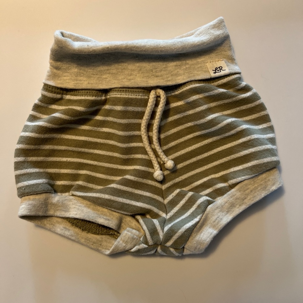 EUC Little Road & Company bubble shorts w/ fold down waist band